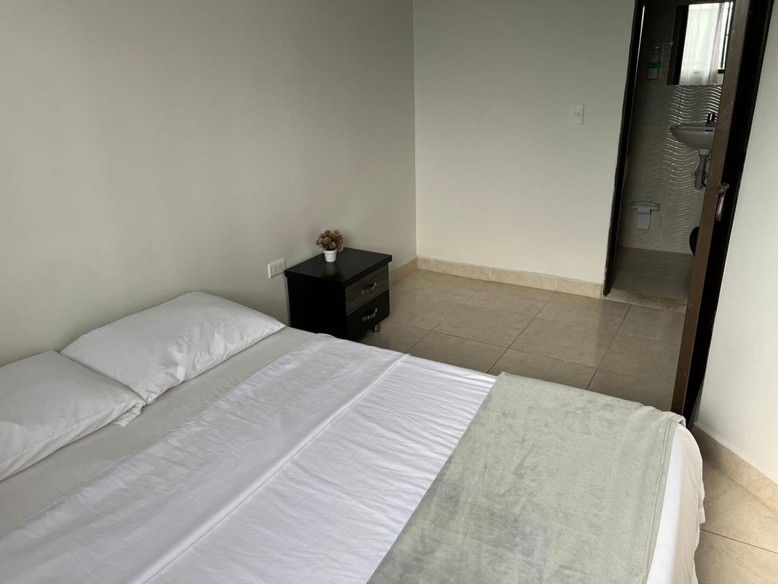 Los Nonos Hostel Guadalupe Room photo